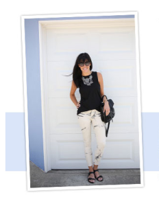 love this easy look: basic black tank and a statement necklace.  